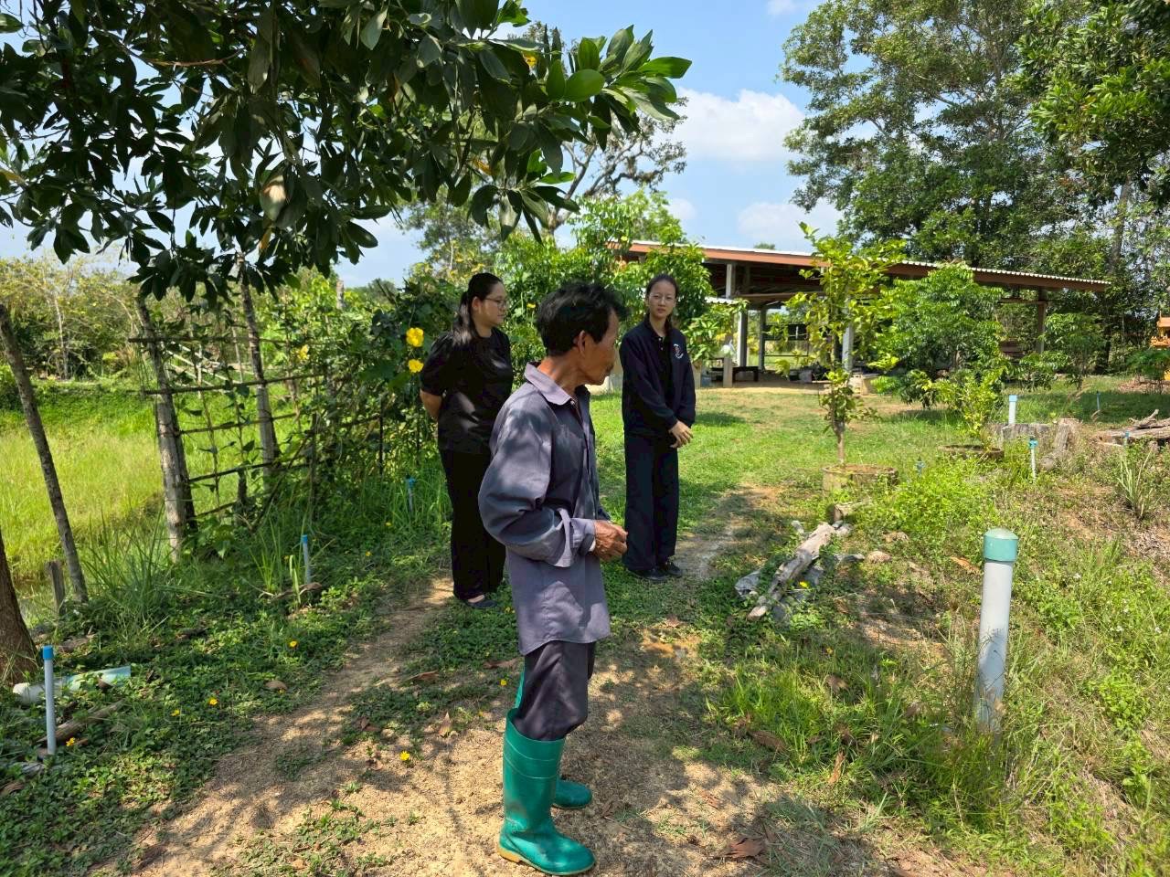 พช.มะขาม ลงพื้นที่ติดตามและสนับสนุนแปลงโคก หนอง นา ต่อยอดสู่แหล่งท่องเที่ยวเชิงเกษตร